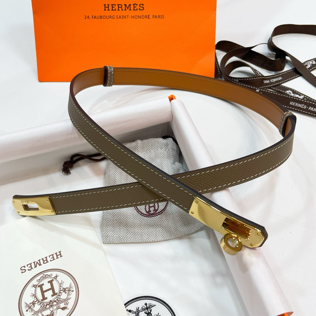 Slim Leather Waist Belt – Adjustable Fit