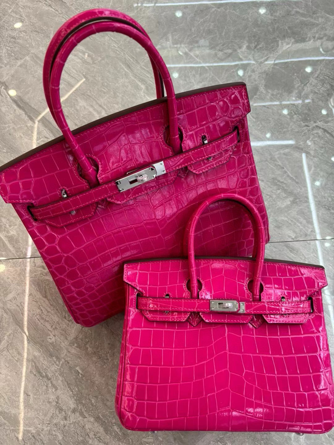 Her*mes Crocodile Pattern Birkin Bag