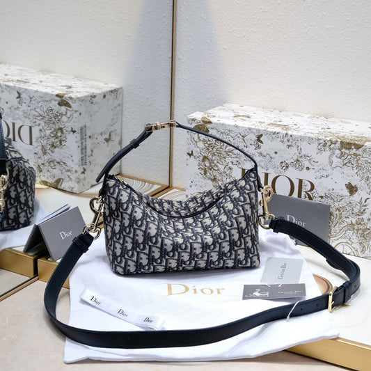 D TRAVEL NOMAD BAG