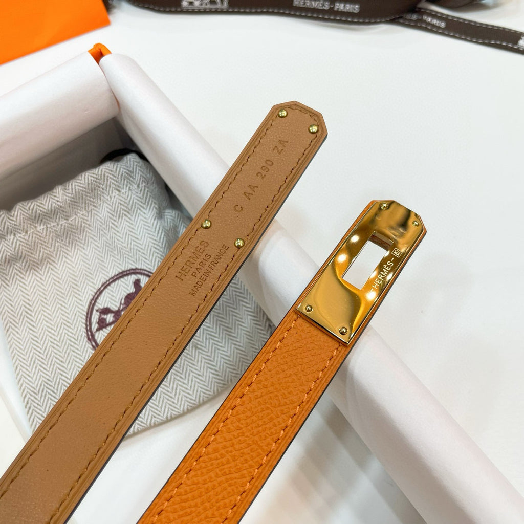 Slim Leather Waist Belt – Adjustable Fit