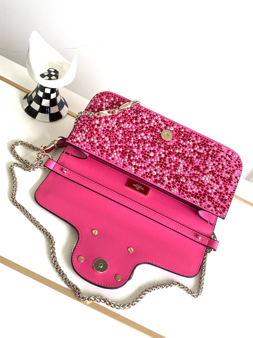 💎 V Signature Locò Crystal Mini Bag