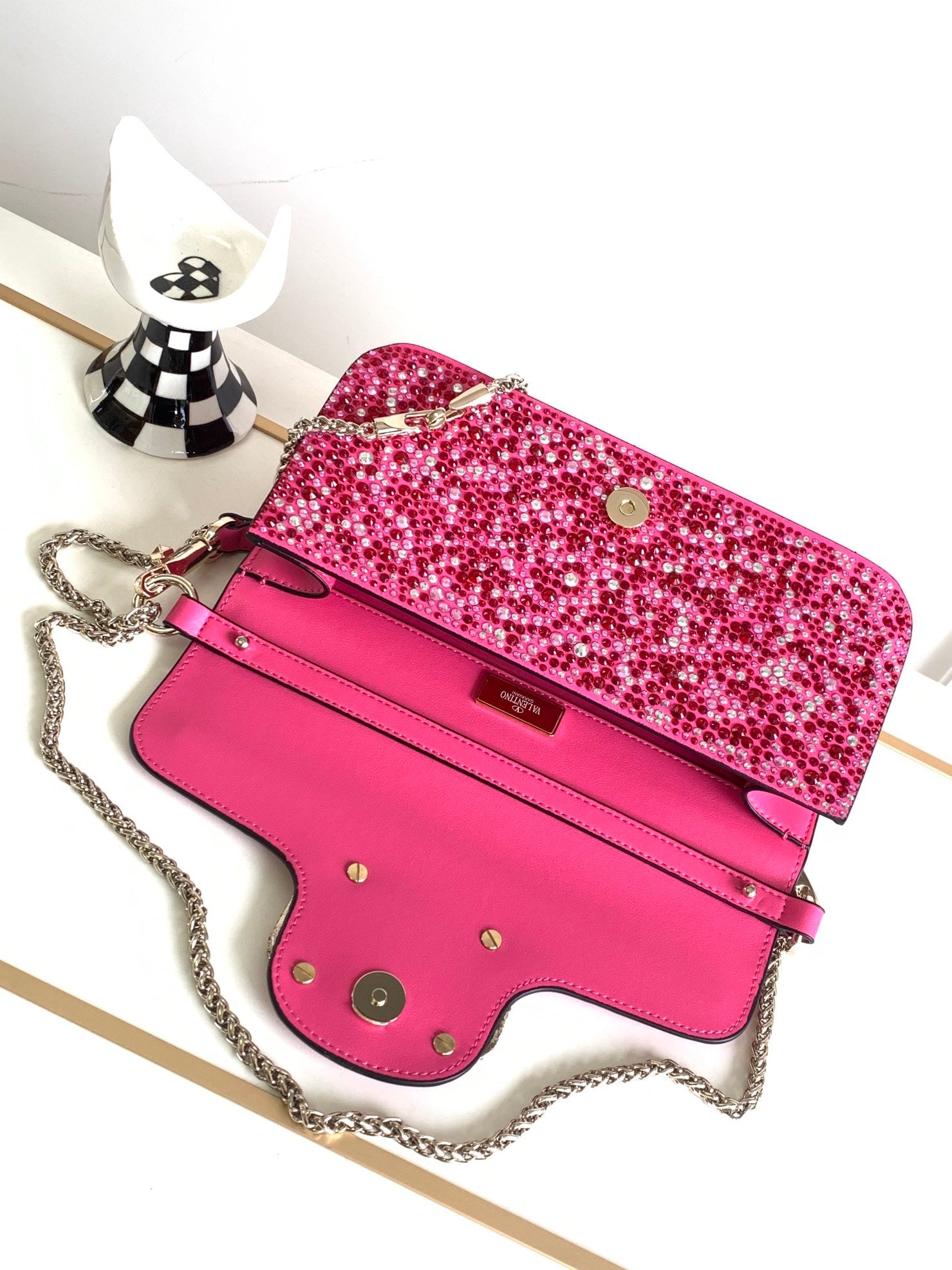 💎 V Signature Locò Crystal Mini Bag