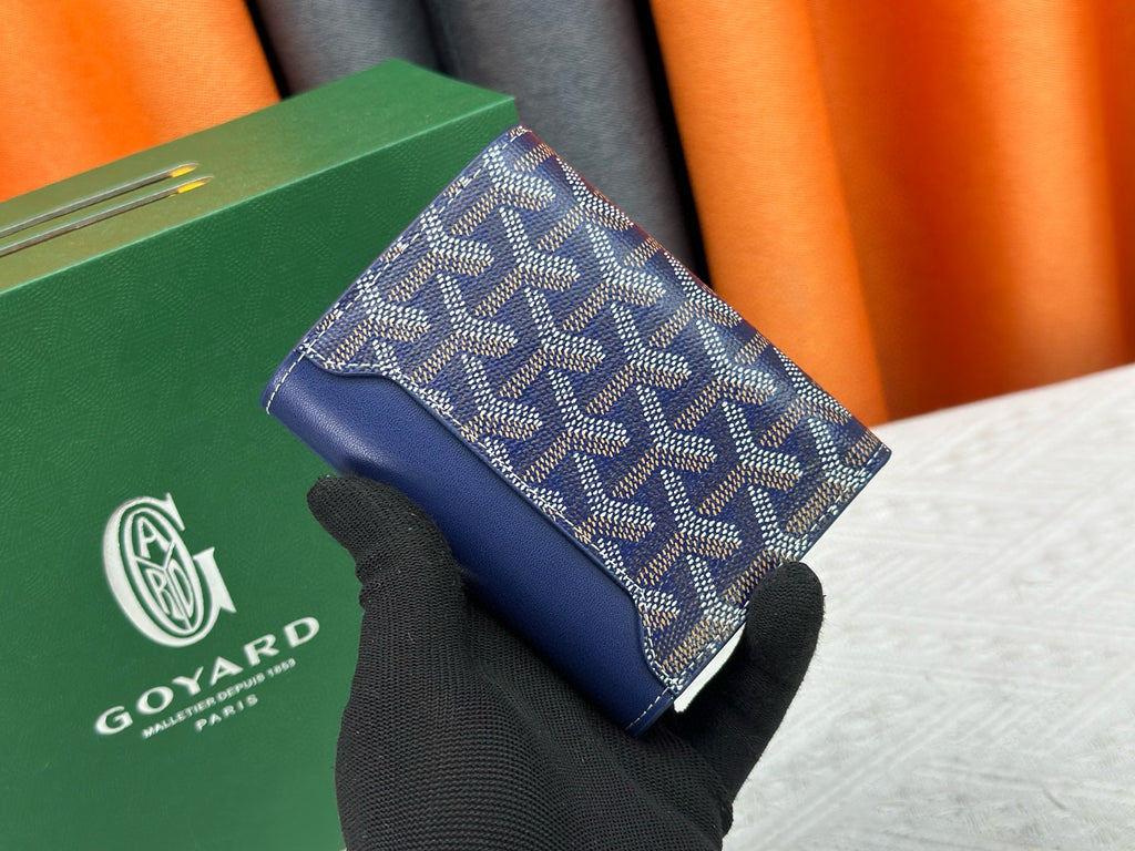 Classic Tri-Fold Wallet & Card Holder