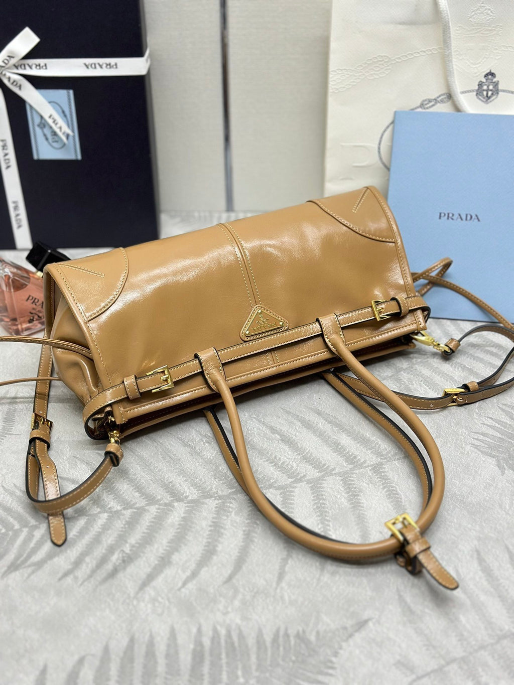 Soft Lux Vintage-Inspired Handbag [Premium Quality 🥇]