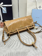 Soft Lux Vintage-Inspired Handbag [Premium Quality 🥇]