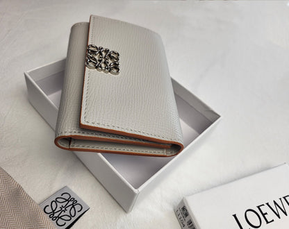 Meticulously Crafted L*o*ew*e Pebble Grain Calf Wallet