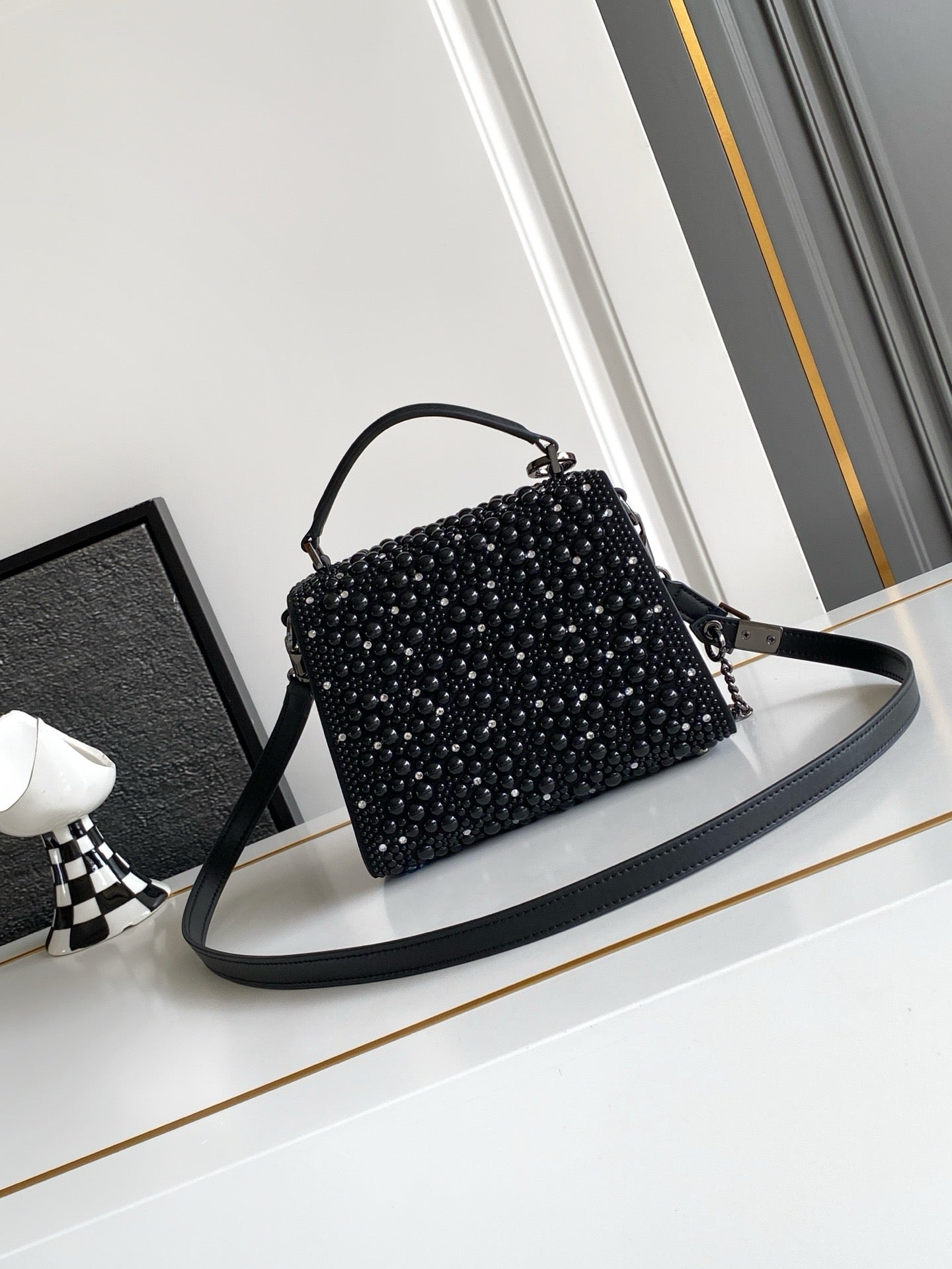 V-SLING Mini Crystal Bag | 9956 MTX