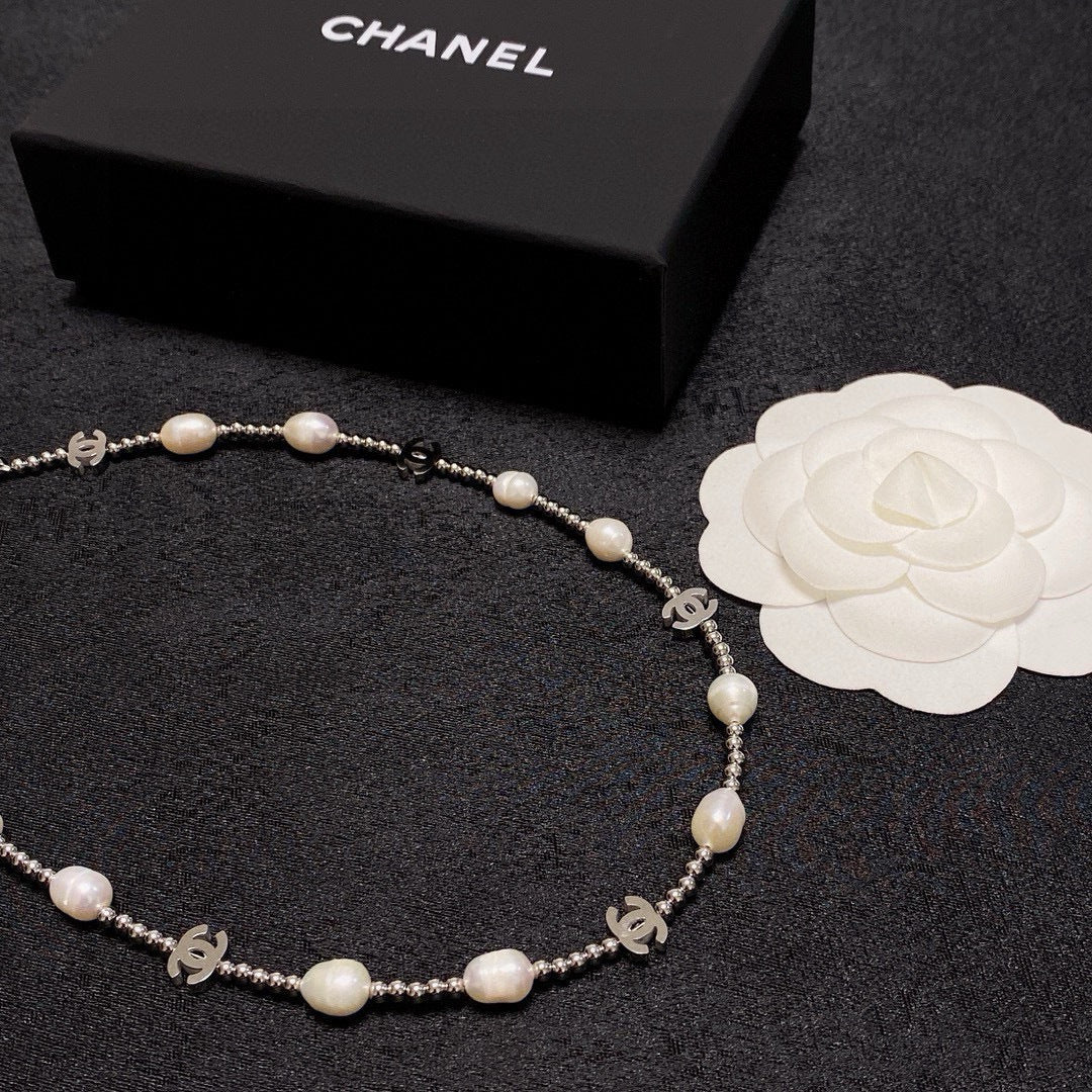 Natural Freshwater Pearl Necklace
