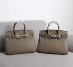 Elegant Togo-Textured Leather Handbag – Premium Craftsmanship