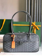 The Vintage Baguette Shoulder Bag (Premium Quality )