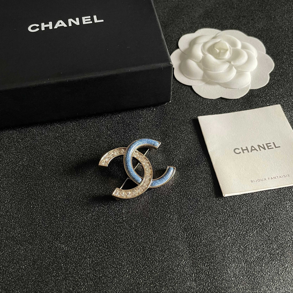Logo Brooch | Multi-wear Style | Gold Tone