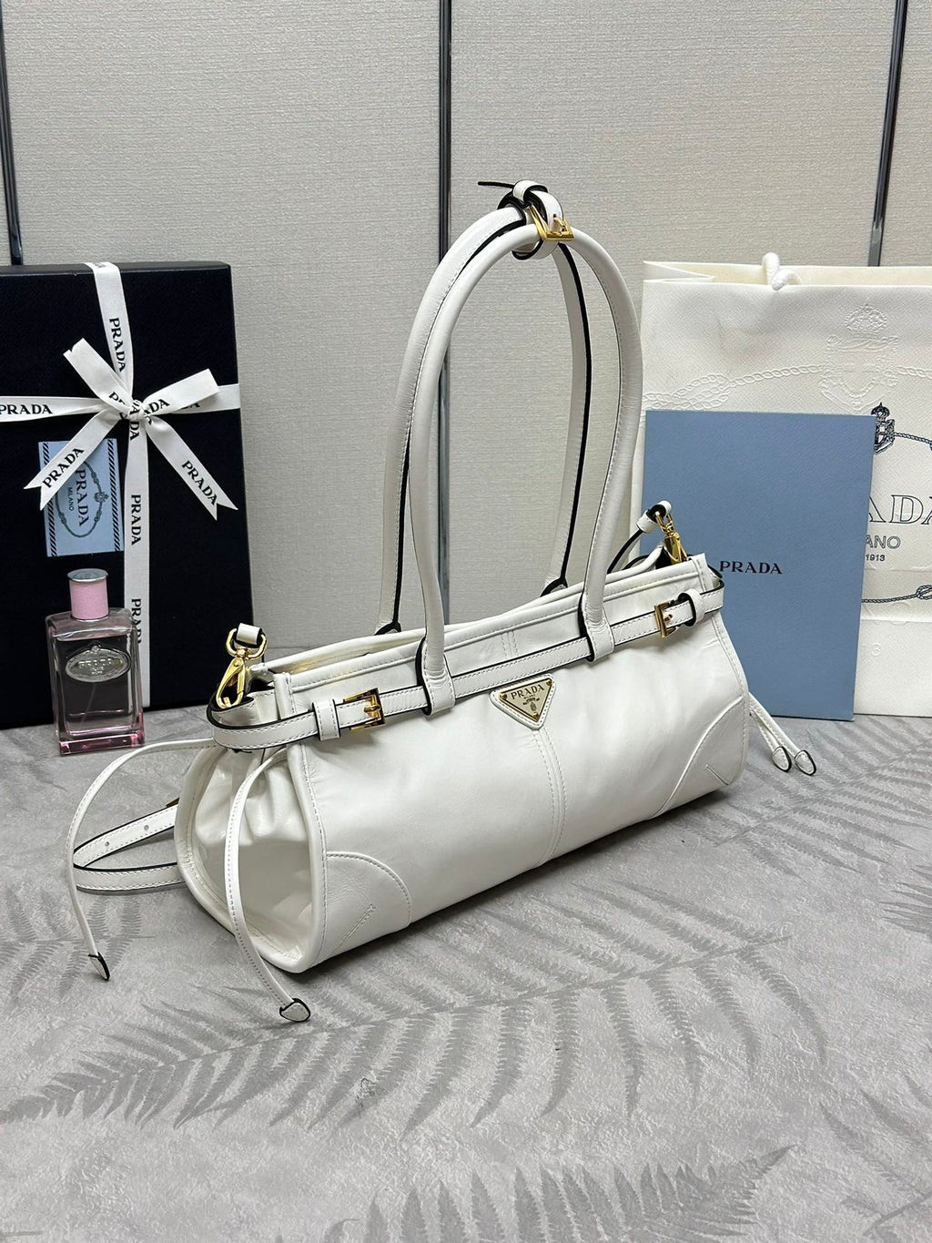 Soft Lux Vintage-Inspired Handbag [Premium Quality 🥇]