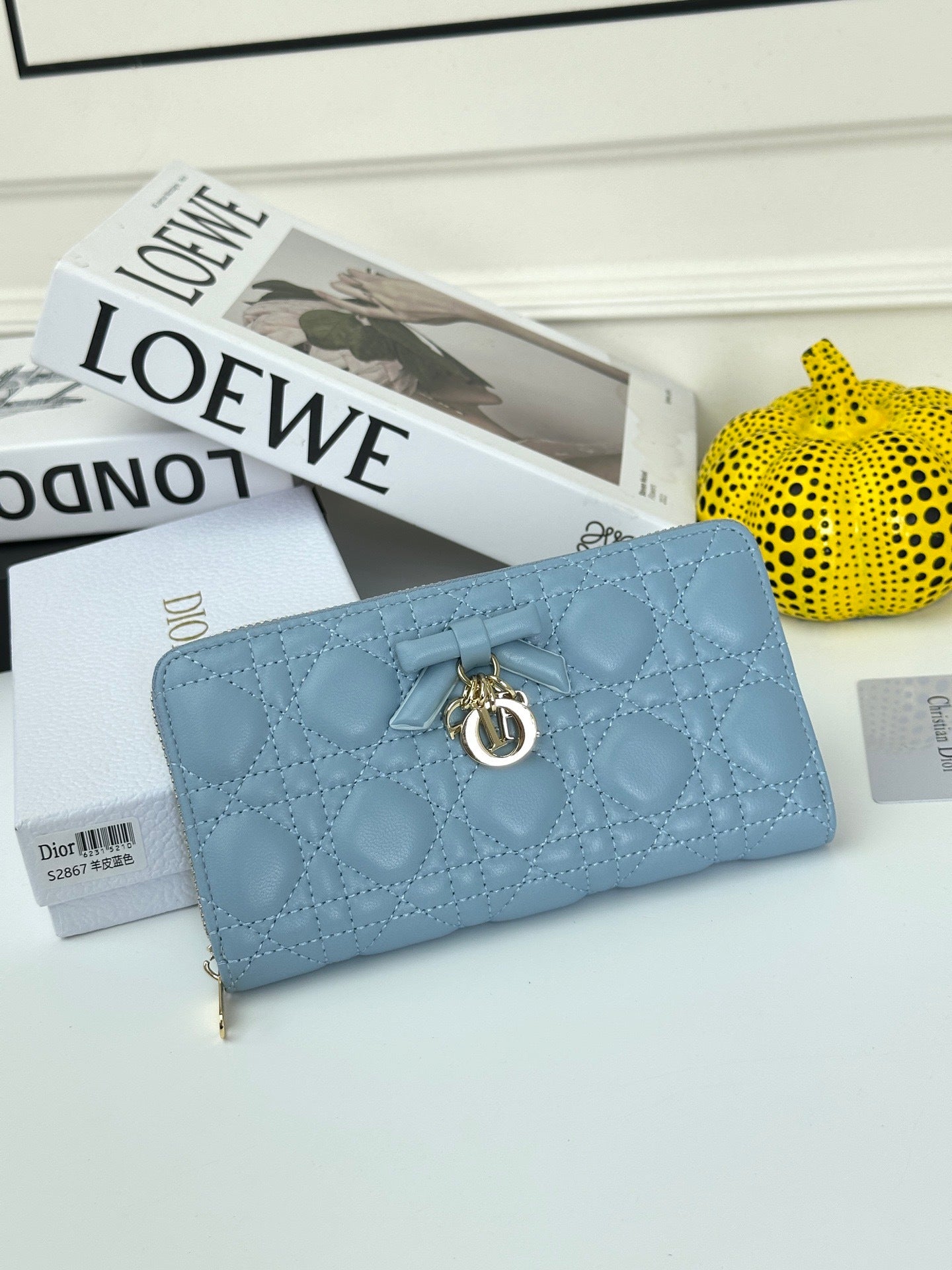 D Bow Logo Card Holder | S2867/ S2866| Lambskin |