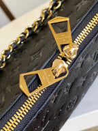 Embossed Leather Shoulder Bag (Premium Quality)