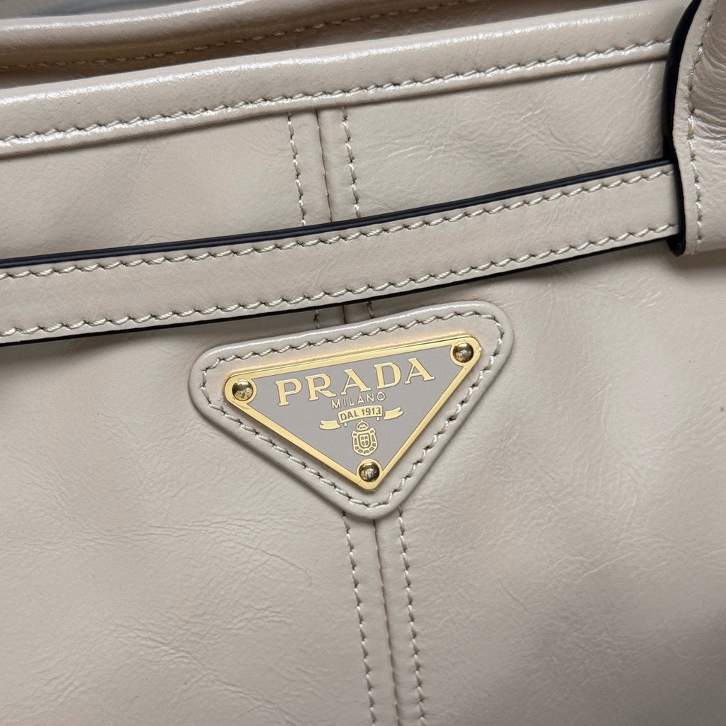 LusSolf Wax Leather Bag | 1BA-426 | Premium Quality