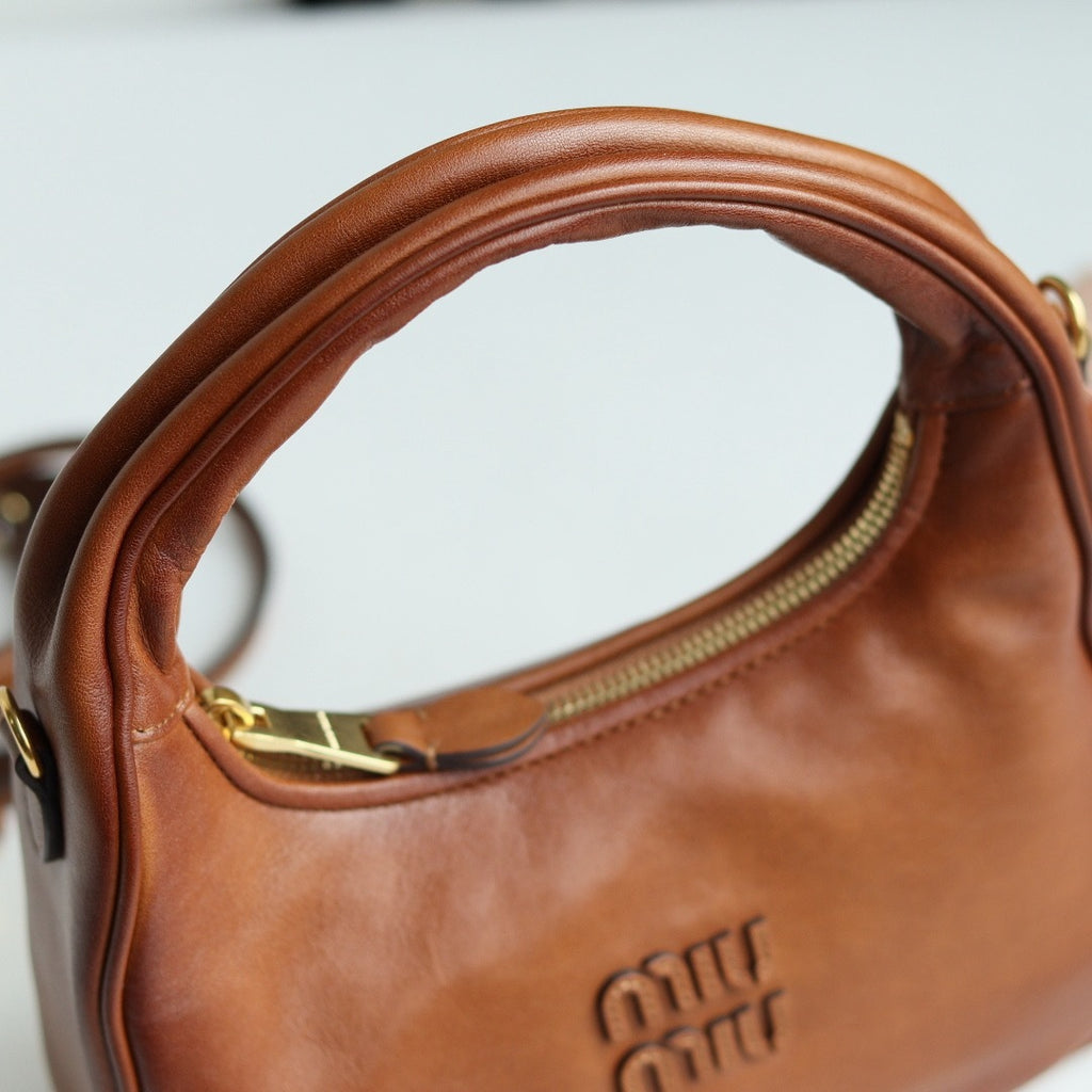M Wander Bag | 5BC125| Premium Quality