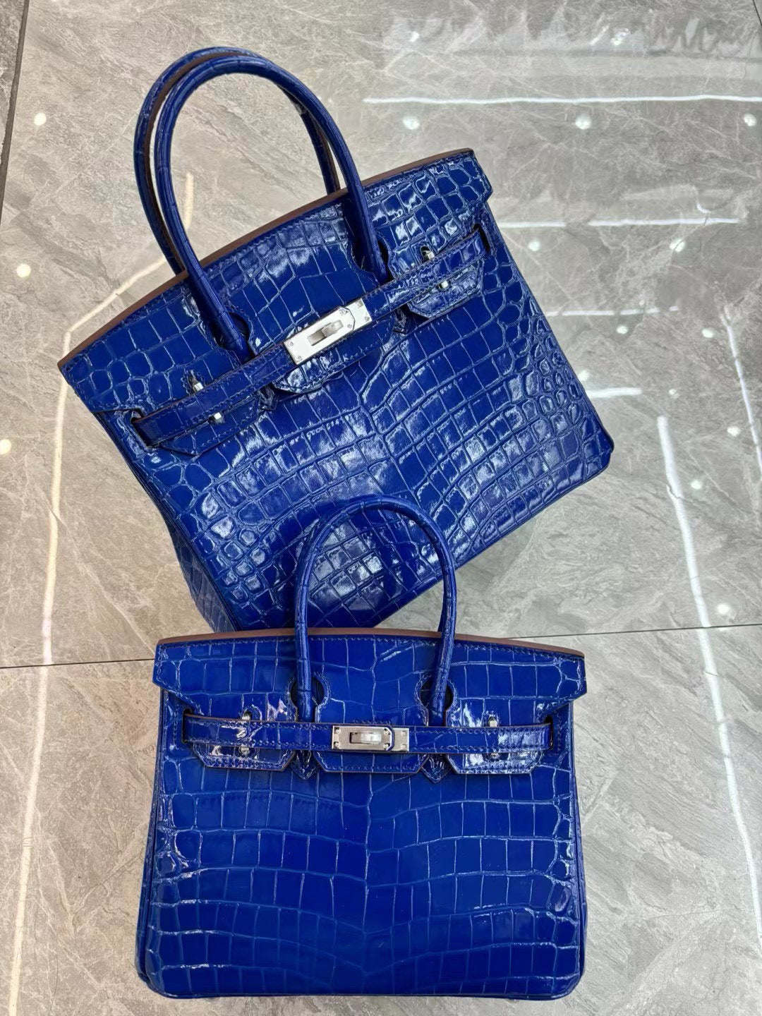 Her*mes Crocodile Pattern Birkin Bag