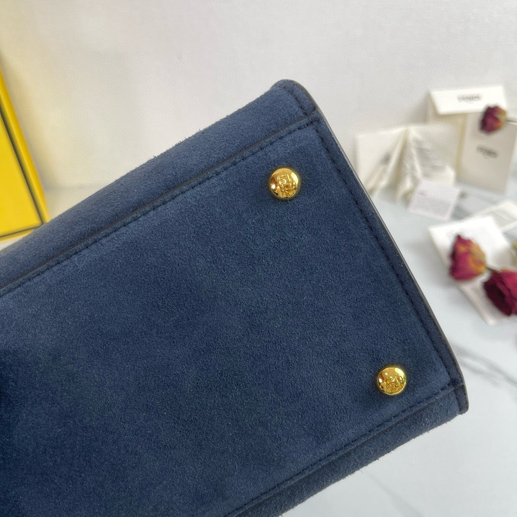 X-Lite Peekaboo Series Handbag