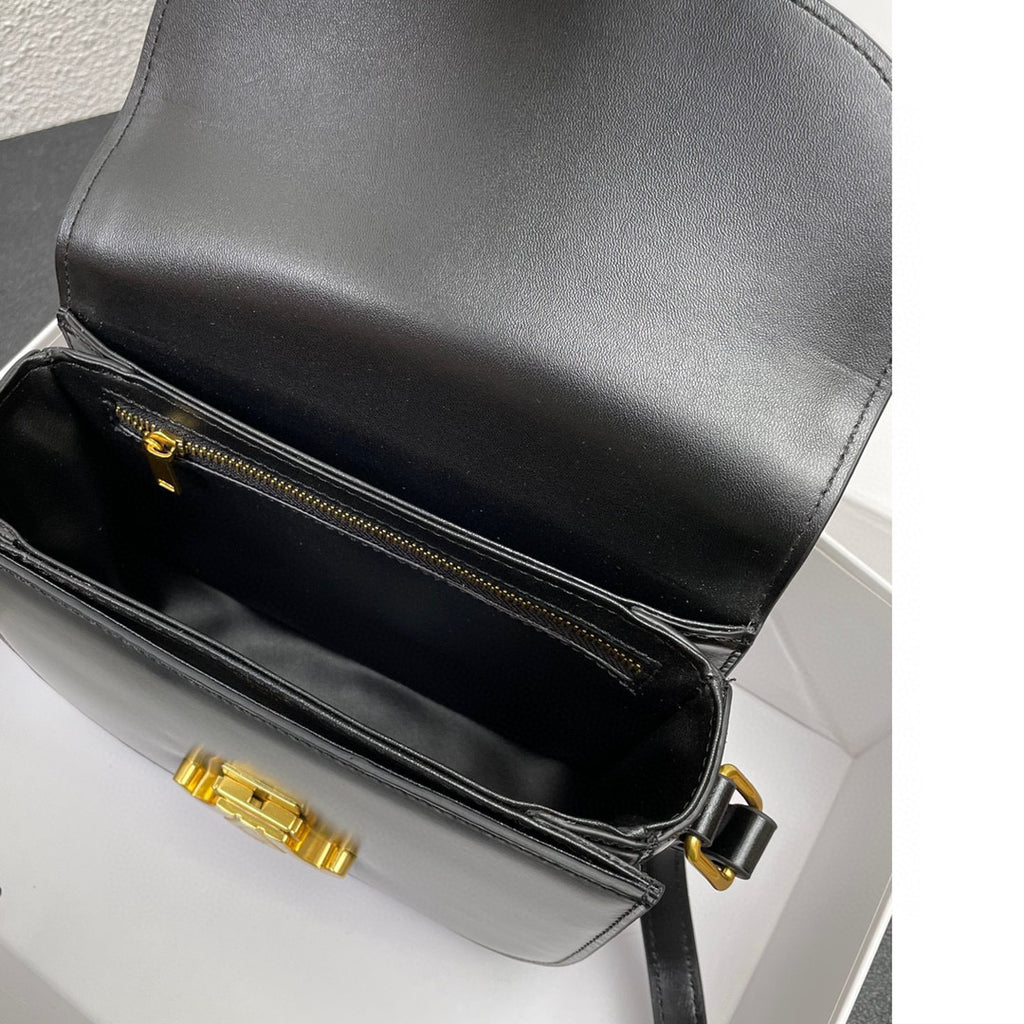 Arc de Triomphe Saddle Bag