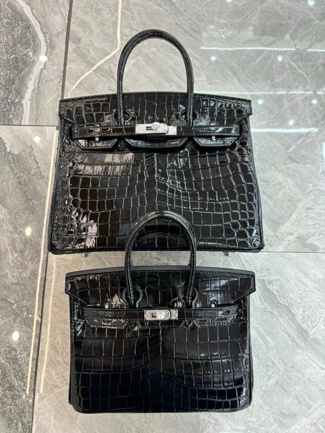 Her*mes Crocodile Pattern Birkin Bag