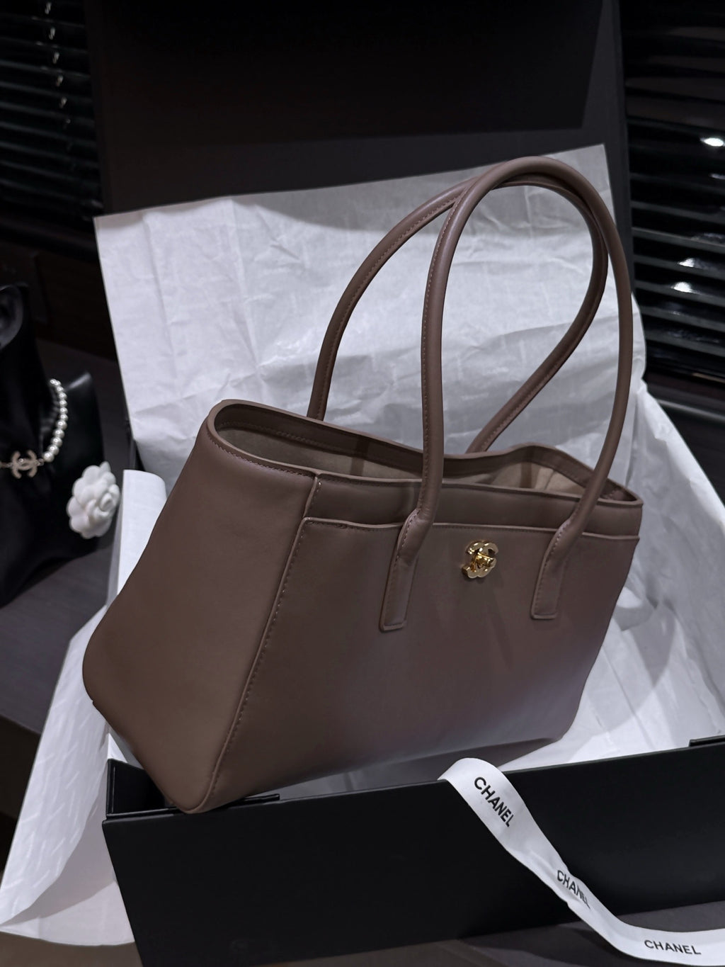 26S Cerf Tote | AS-6243 | Premium Quality