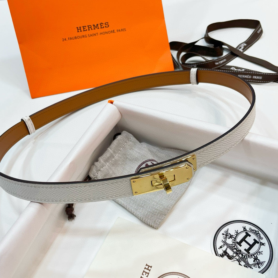 Slim Leather Waist Belt – Adjustable Fit