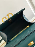 V-SLING 3D Embroidered Sequin Bag | 9866 MTX
