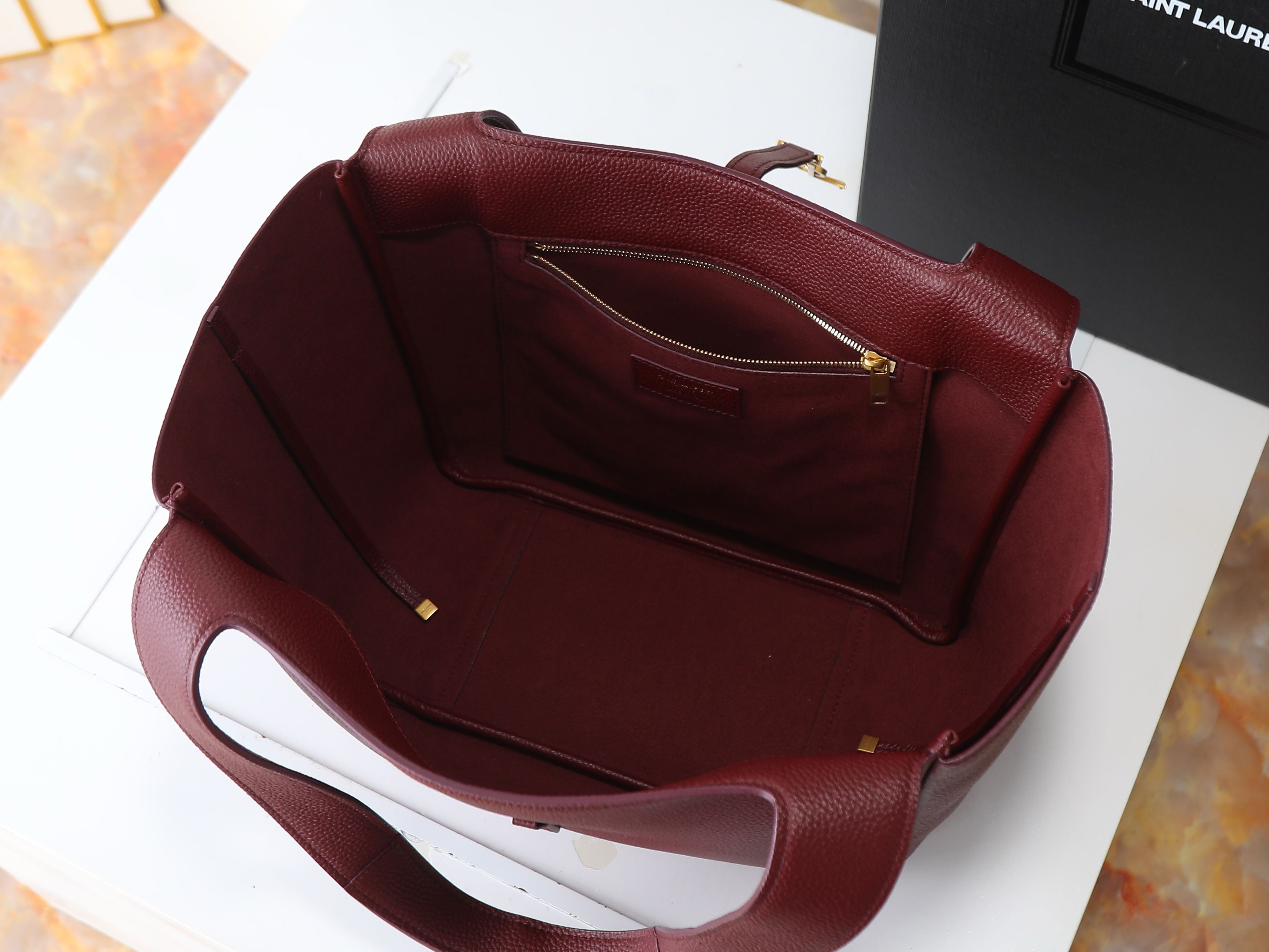 Bea Small Hobo Tote | 779029 | Premium Quality