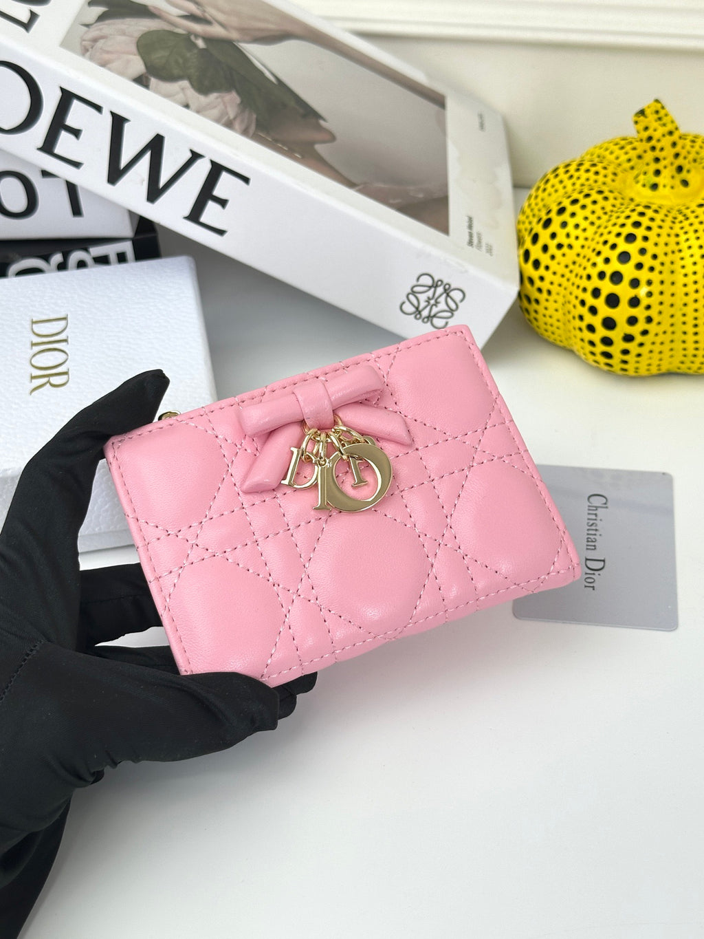 D Bow Logo Card Holder | S2867/ S2866| Lambskin |