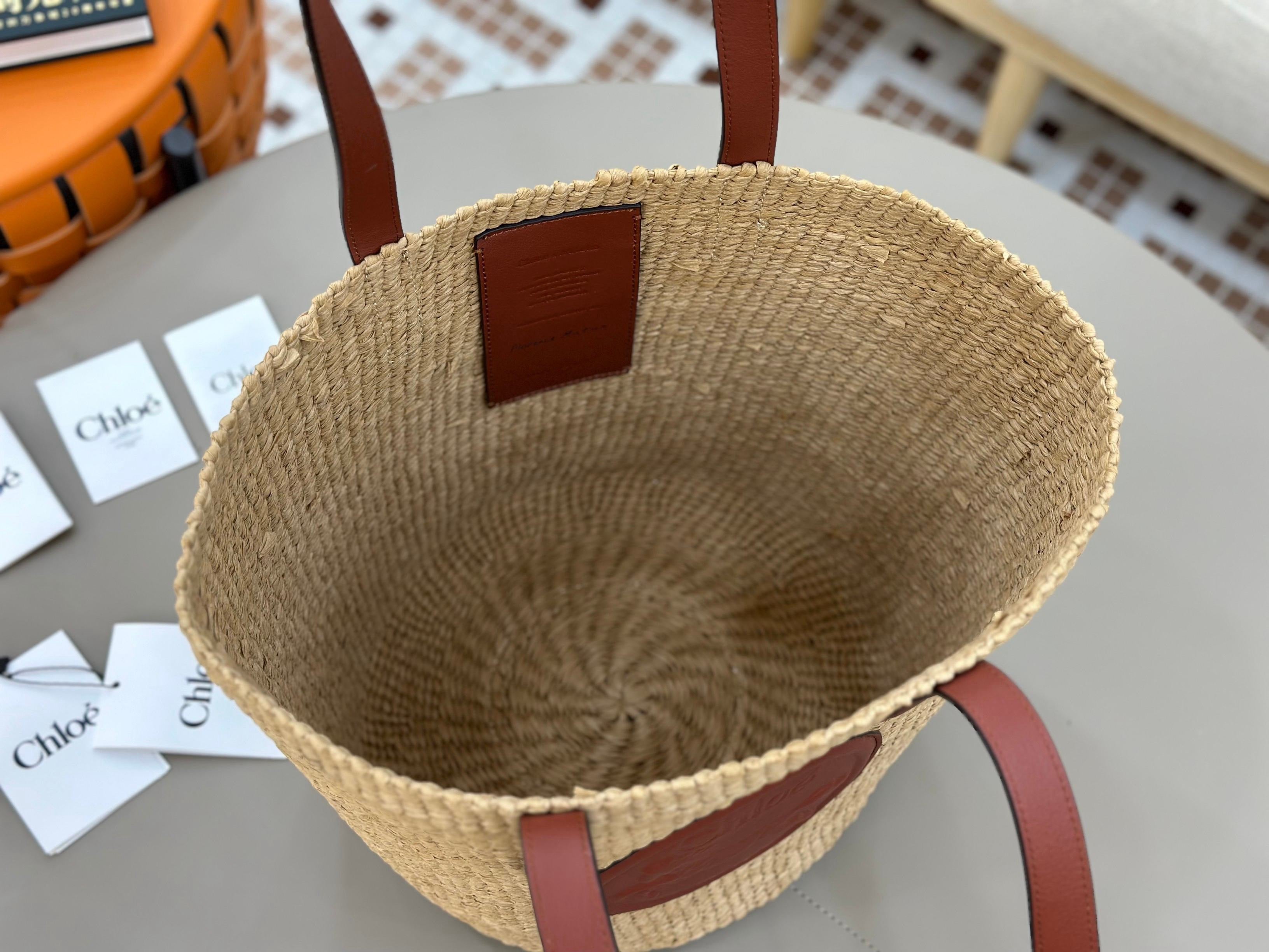 Woven Straw Bucket Bag  (Premium Quality)