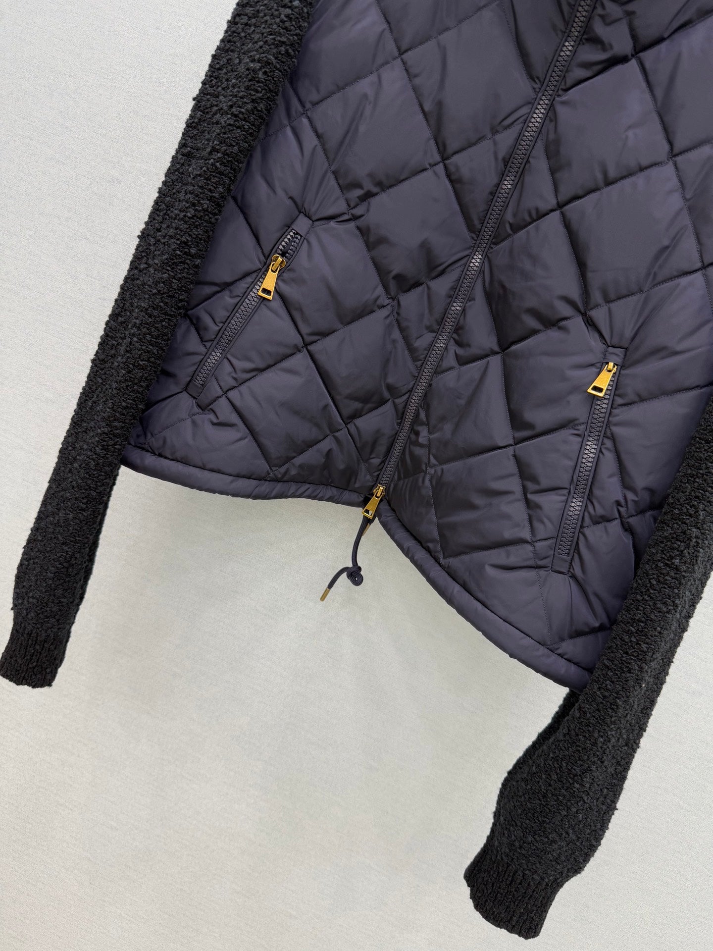 2026 AW Quilted Panel Knit Down Jacket