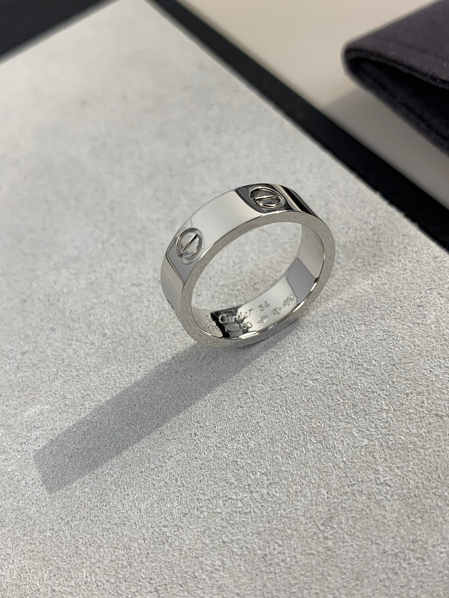 Love Band – Love ring 💍