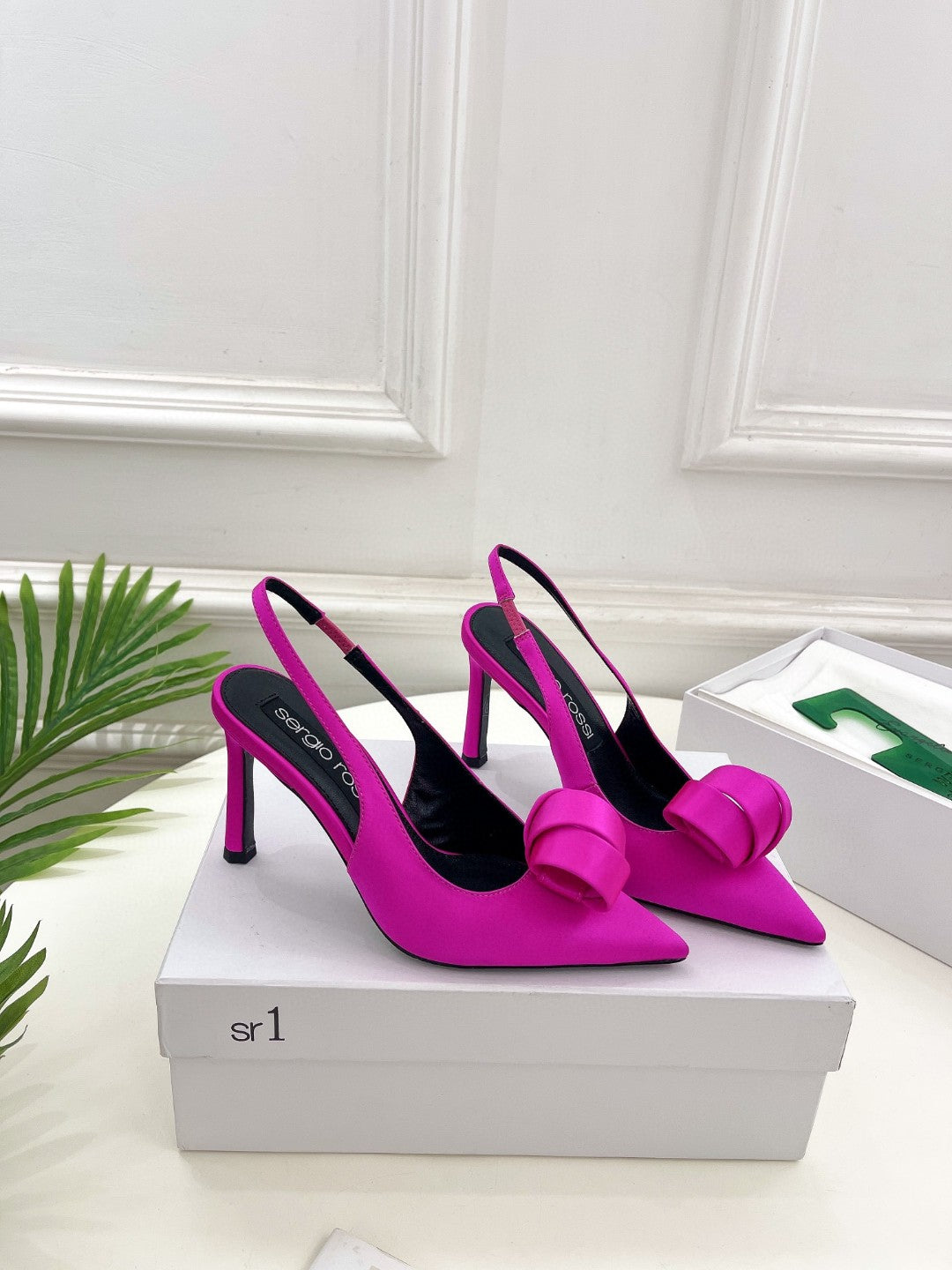 SR Rolled-Flower Toe High-Heeled Silk Sandals