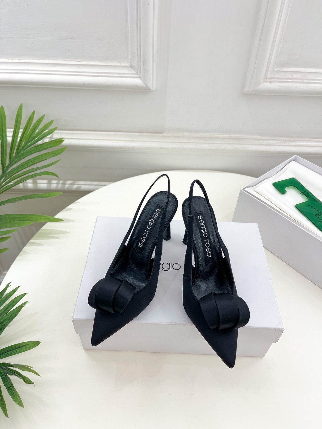 SR Rolled-Flower Toe High-Heeled Silk Sandals