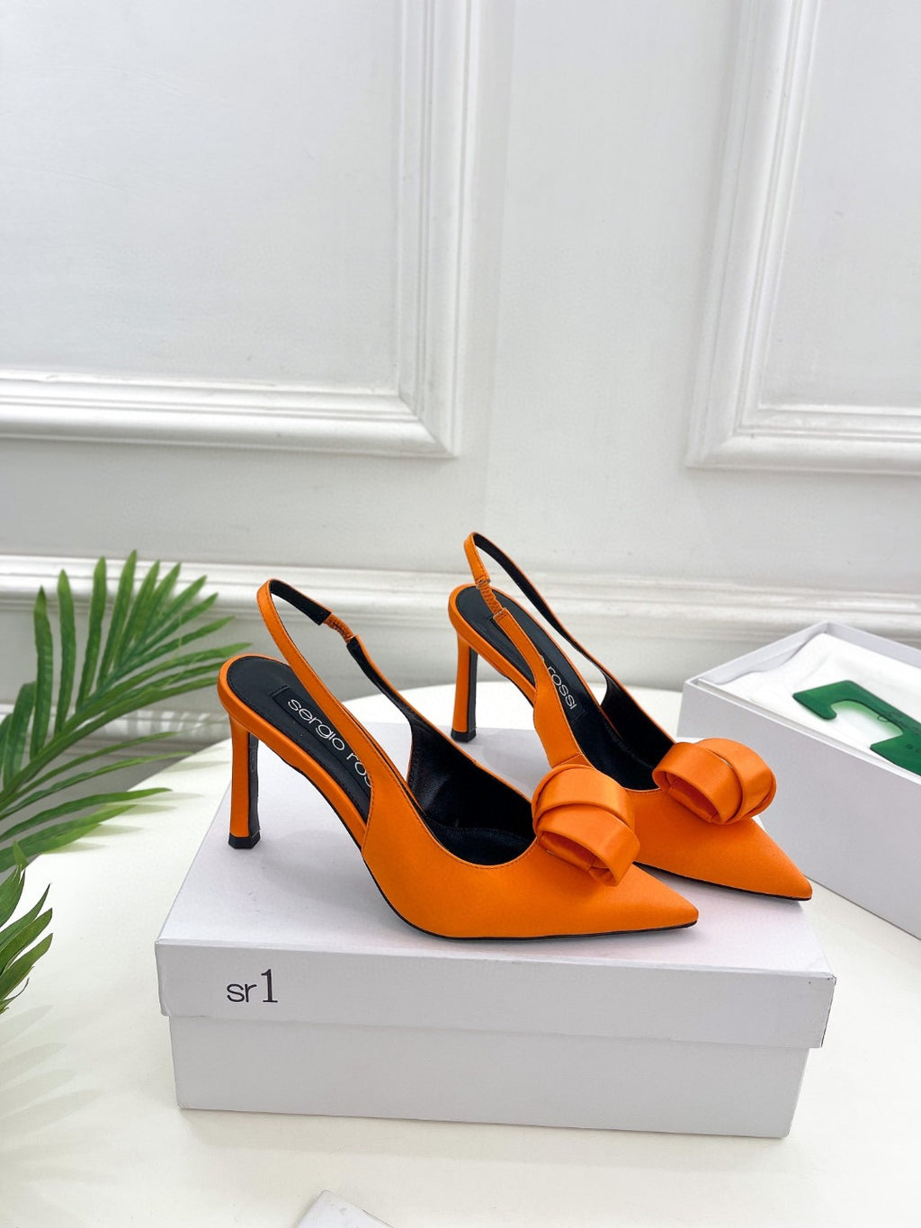 SR Rolled-Flower Toe High-Heeled Silk Sandals