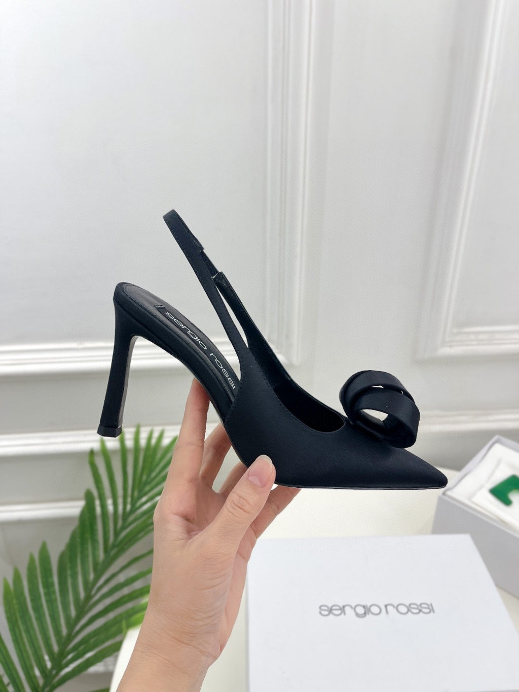 SR Rolled-Flower Toe High-Heeled Silk Sandals