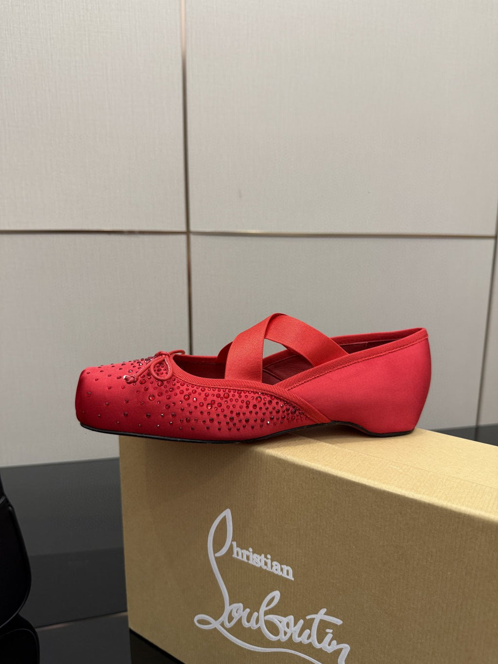 CL25WF – Rhinestone Bow Flat Ballerina
